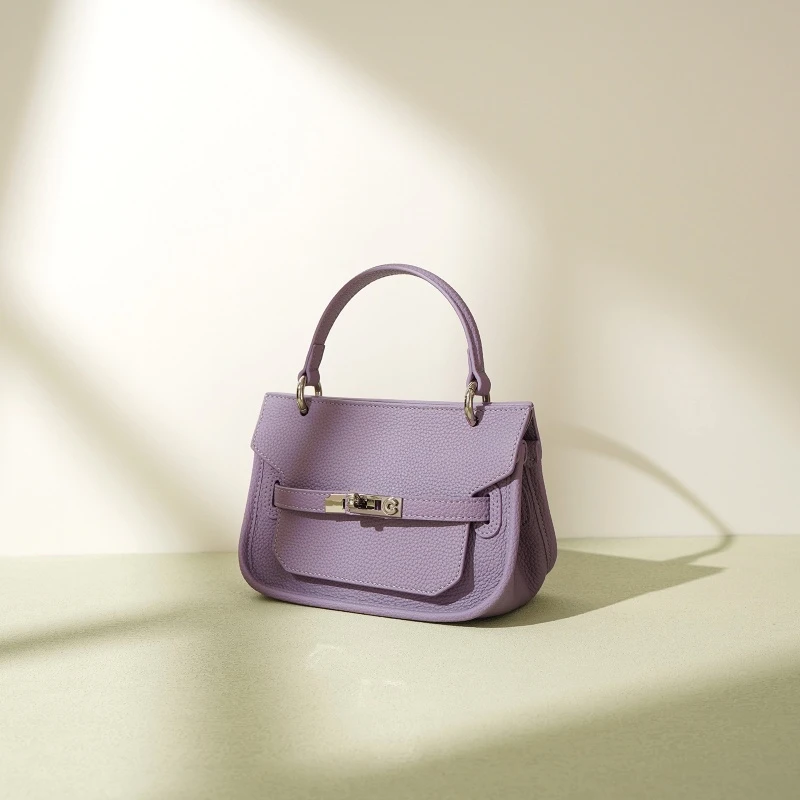 Lila Flap Over Crossbody-väska