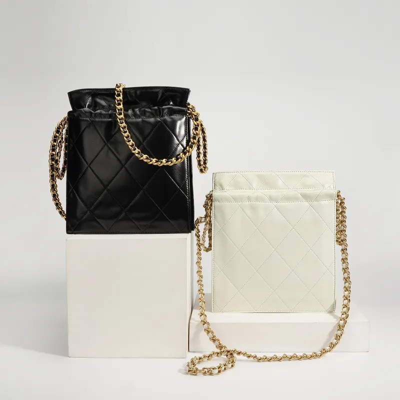 Dam mini svart läder Quilted kedja Side Crossbody Purse Bag